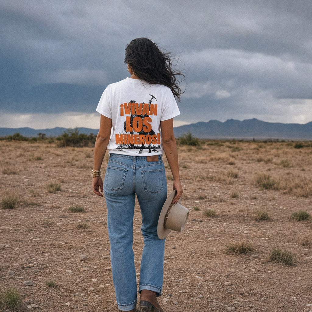 ¡Vivan Los Mineros! White Vintage-Wash Distressed Tee